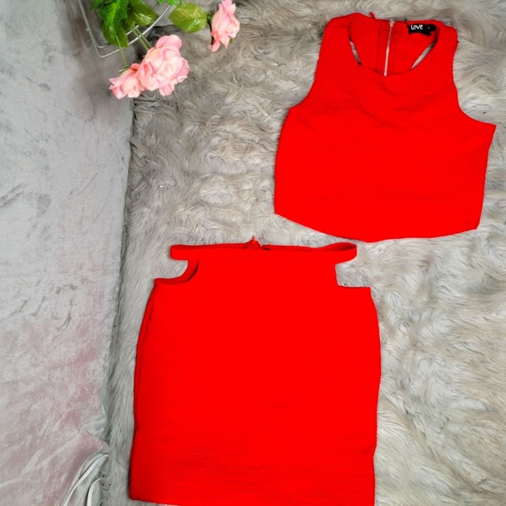 2 piece set top and skirt size XL